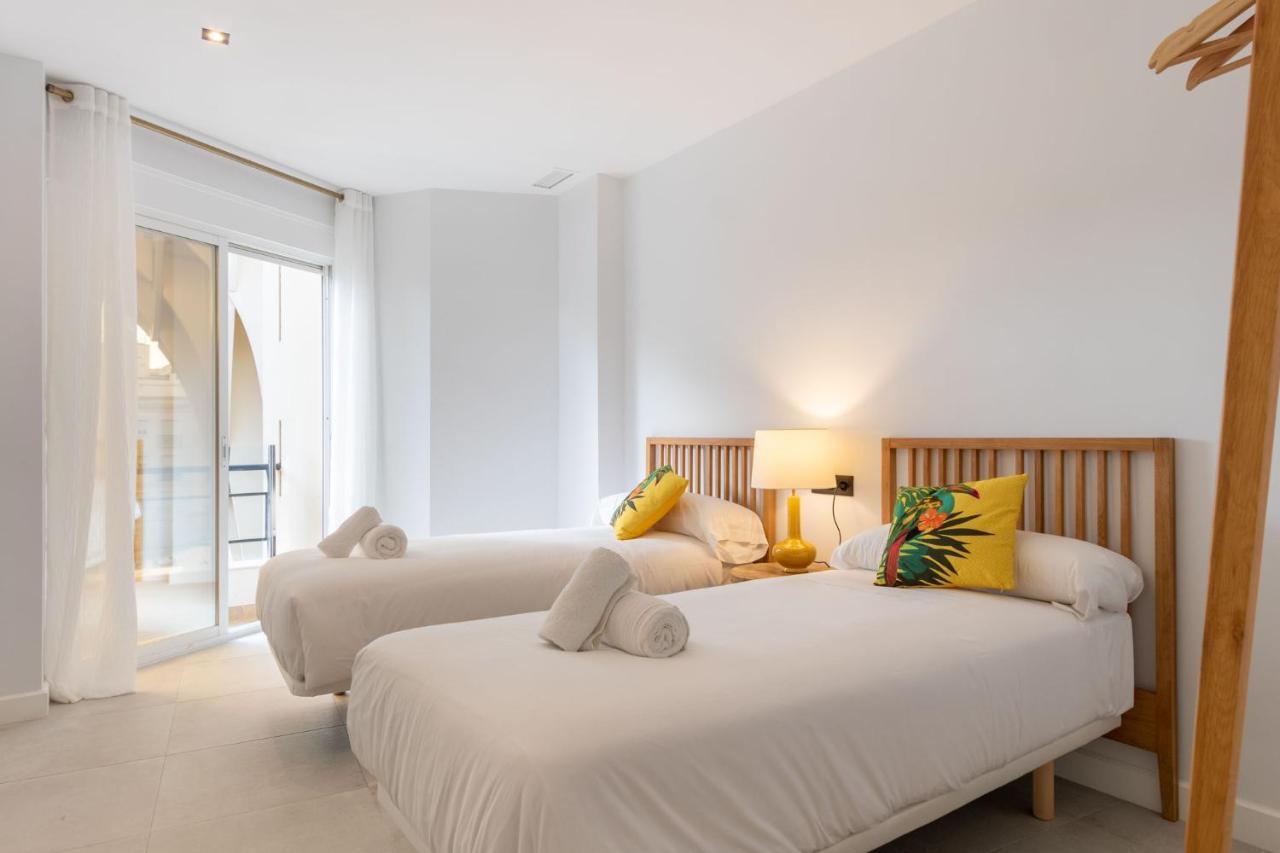 Imagen Metrosol Deluxe By Valcambre Apartment Seville Exterior photo